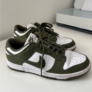 Nike Dunks